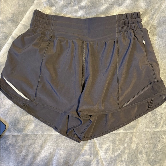 lululemon athletica Pants - Lululemon black hotty hot high rise shorts 2.5”